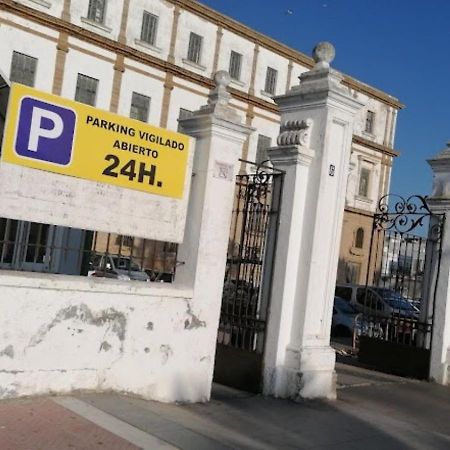 Apartamento El Tanguillo Little Apartments Cádiz Exteriér fotografie