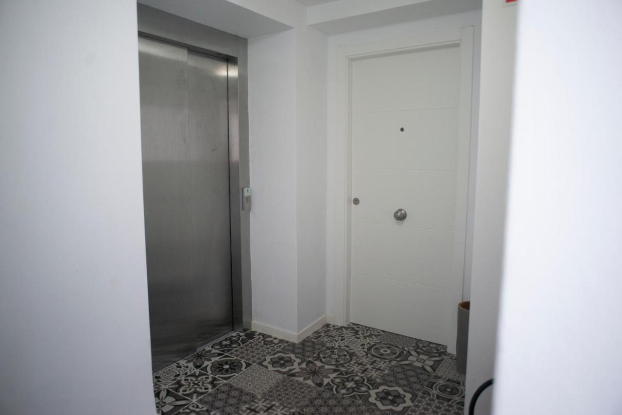 Apartamento El Tanguillo Little Apartments Cádiz Exteriér fotografie