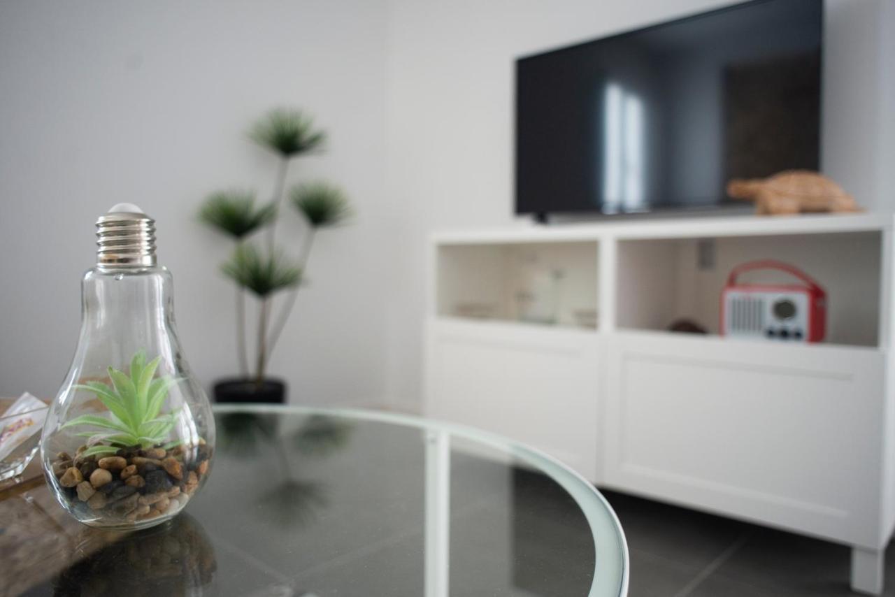 Apartamento El Tanguillo Little Apartments Cádiz Exteriér fotografie